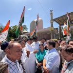 महापौर के घेराव का एलान किया था