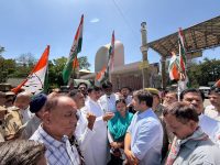 महापौर के घेराव का एलान किया था