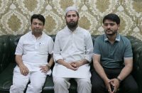 घर व्यापार उजाड़ना स्वीकार्य नहीं