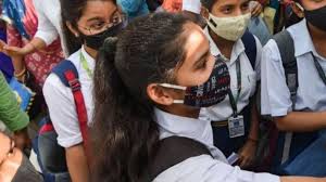 कशिश वर्मा, अंशिका और शिखा वर्मा UP Toper