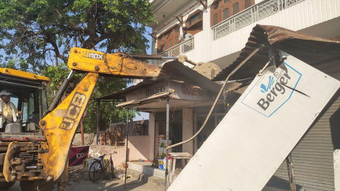 राम कुमार गेट इलाके में ध्वस्तीकरण अभियान