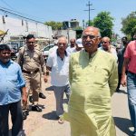 उलटा बहर रहा नाला. सिर पकड़ लिया नेताओं और अफसरों ने