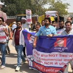 सरकार के फैसले के खिलाफ सड़कों पर ट्रांसपोर्टर