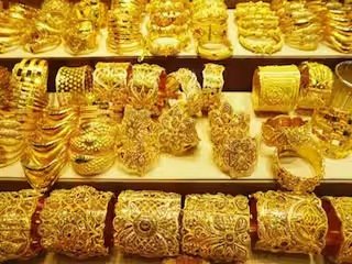 तीस सालों में सोने के आयात बुरी गिरावट दर्ज