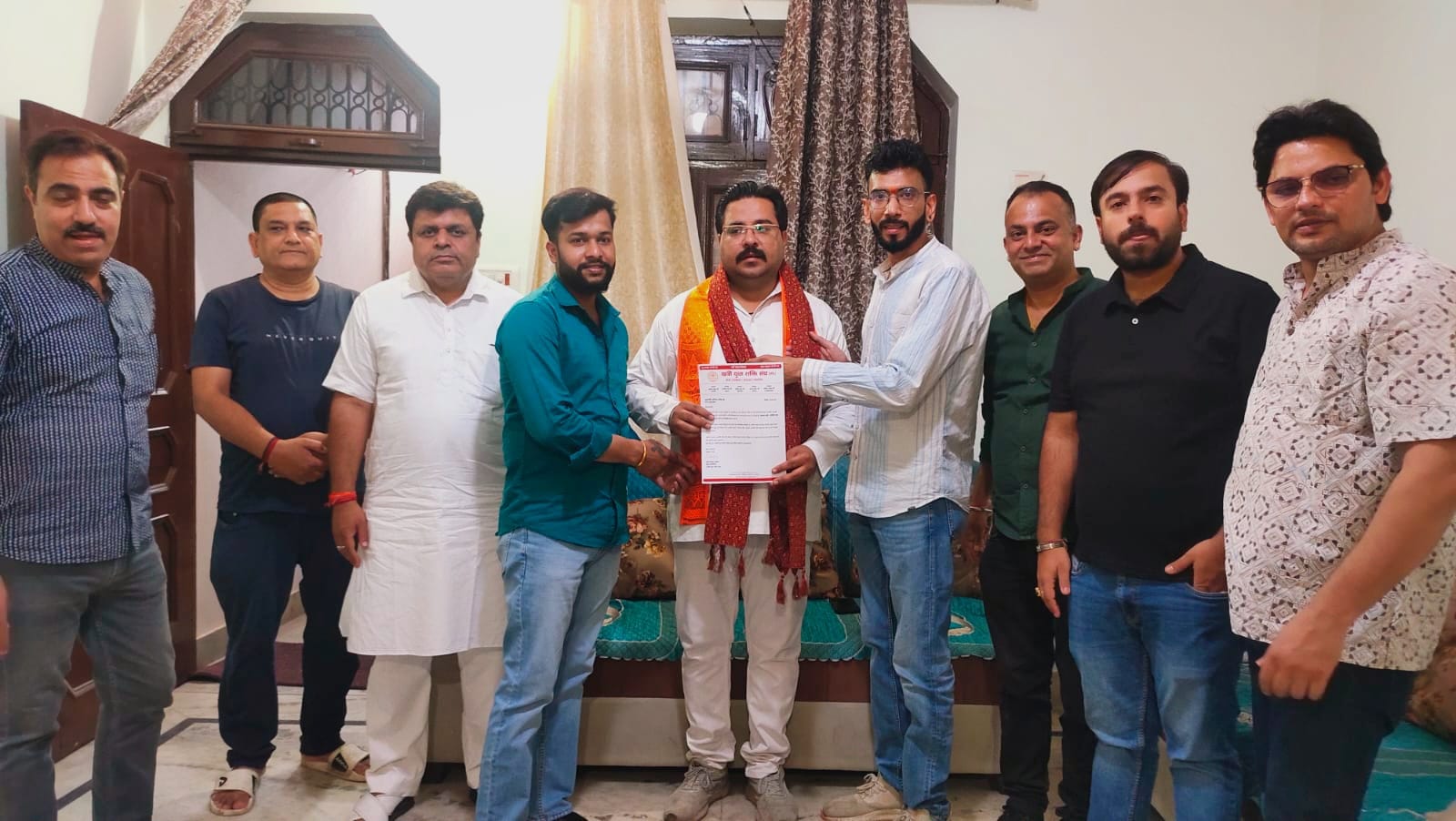 अभिनव खत्री युवा शक्ति संघ के वेस्ट यूपी प्रभारी
