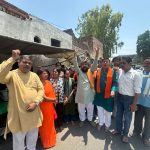 मंदिर के समीप नॉनवेज के बिक्री पर हंगामा