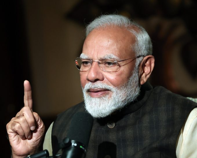 पीएम मोदी बोले विदेश यात्रा पर रोक का इरादा नहीं