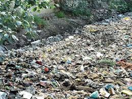 अवैध कब्जे हटाए बगैर संभव नहीं सफाई
