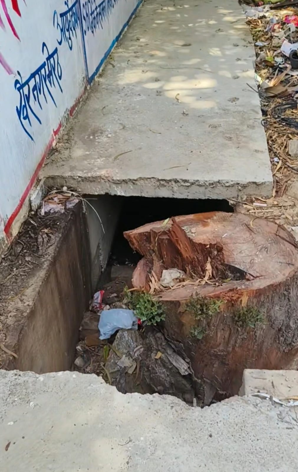 बारिश में पड़ेगी भारी ठेकेदार की कारगुजारी