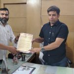 सीलिंग कार्रवाई में प्रशासन से राहत की गुहार