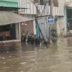 बारिश से शहर में हर तरफ आफत ही आफत