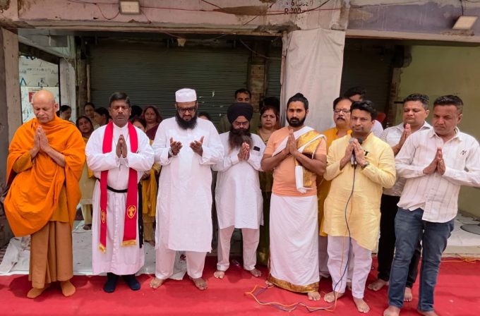 शास्त्री नगर वालों पर भारी है आज की रात सर्वधर्म प्रार्थना