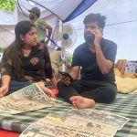 जंतर मंतर कॉक्रोच के मंच पर धारा न्यूज