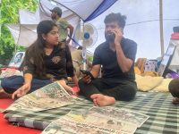 जंतर मंतर कॉक्रोच के मंच पर धारा न्यूज