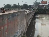 इलेक्ट्रॉनिक कारोबारी कारोबारी लापता