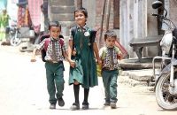 स्कूल में 13 टीचर एडमिशन महज 14 बच्चों का