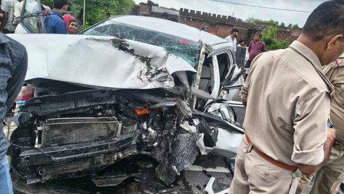 हादसे में अतीक के छोटे बेटे की मौत
