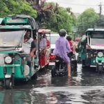 बारिश से शहर के कई इलाकों में भरा पानी