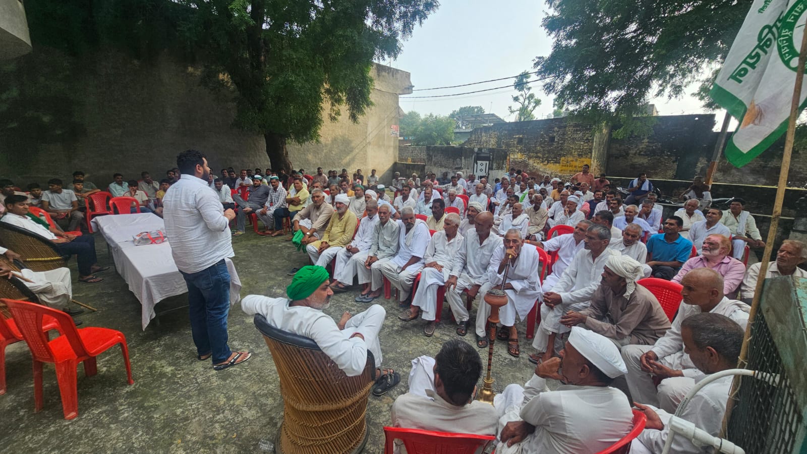 एक सितंबर को कमिश्ररी के घेराव का एलान