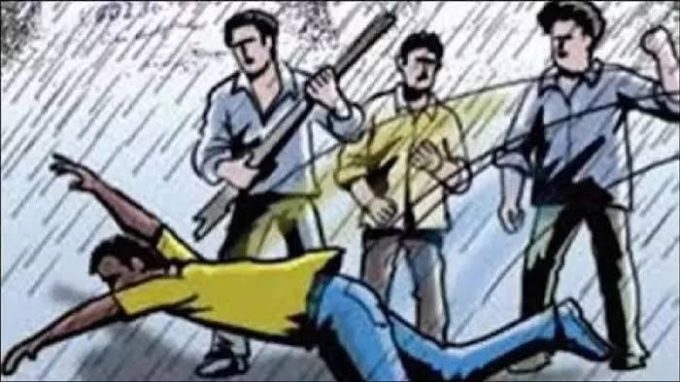 भाजपा के नेता के नशे के आदि पुत्र को भीड़ ने धुना