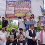 नहीं पहुंच सके दलित महापंचायत में पहले ही कर लिया हाउस अरेस्ट