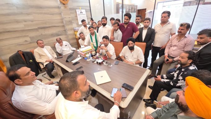 ना बीड़ी मिलेगी ना सिगरेट ना पान ना तंबाकू