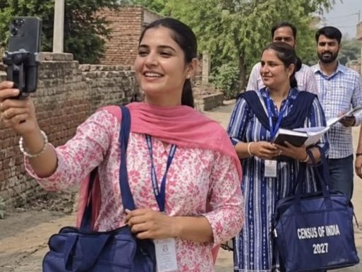 टीचर मांग रहे जनगणना कार्य का भुगतान