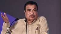 नितिन गड़करी क्या राजनीति से रिटायरमेंट हैं चाहते