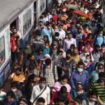 ट्रेन के सफर में टिकट के अलावा ये भी चाहिए