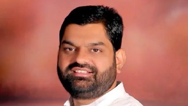 हिन्दू नेता बोले मुकदमा काफी नहीं रासुका लगाए अफसर