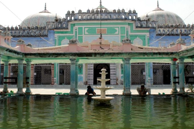 शाही जामा मस्जिद के नीचे मंदिर या मठ का दावा