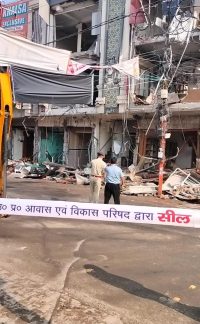 कितना तोड़ा गया जायजा लेने पहुंचे अपर सचिव
