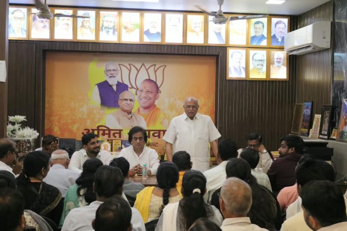 राष्ट्रीय अध्यक्ष के आगमन को लेकर भाजपा की बैठकें
