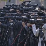 खुद को मेनस्ट्रीम कहने वालों ने खबर ही कर दी गायब