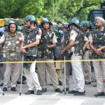दिल्ली में मेट्रो व इंटरनेट बंद भारी पुलिस फोर्स कई अरेस्ट