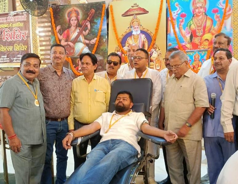 महाराज अग्रसेन जन्मोत्सव पर रकतदान शिविर